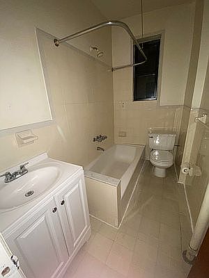2nd image of 301 100th St APT 2B