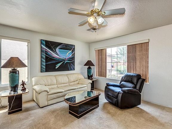 4th image of 10324 W Ross Ave