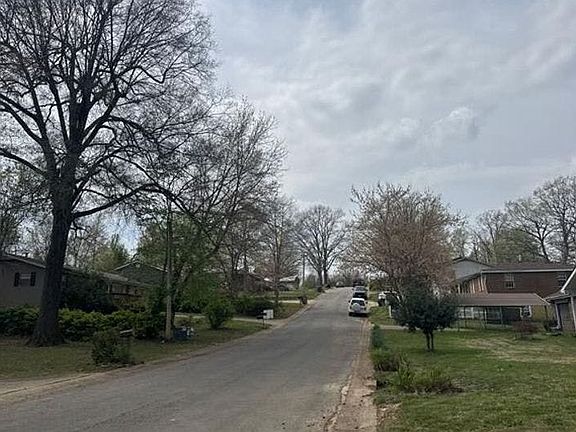 5th image of 2030 Glendale Rd