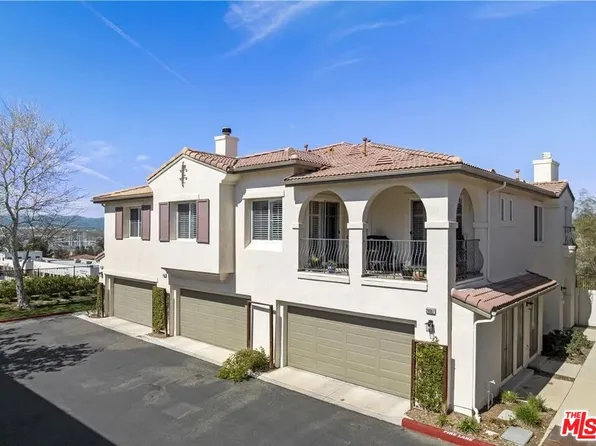 28007 Serra Ln, Valencia, CA 91355