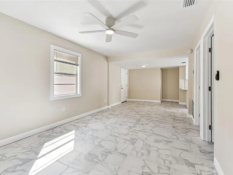 223 148th Ave E — Photo 25