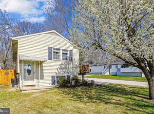 720 Bunch Ave, Glen Burnie, MD 21060
