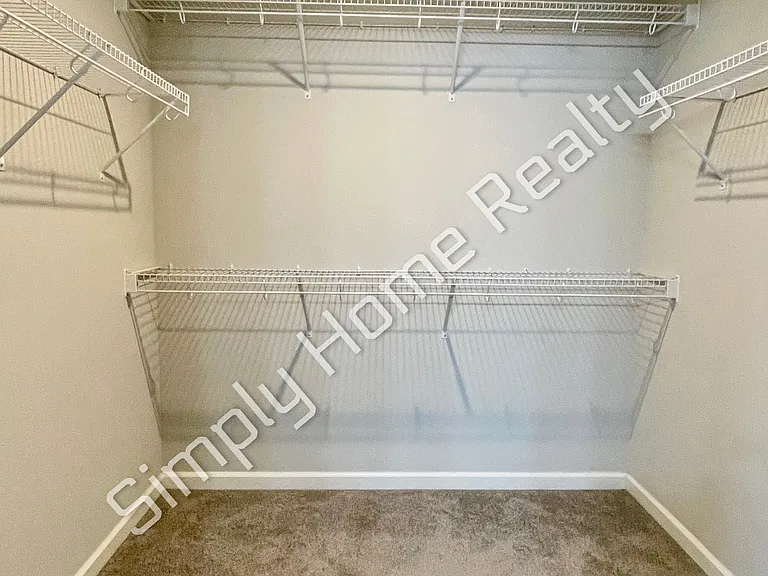 6653 Percy Ln SE — Photo 11