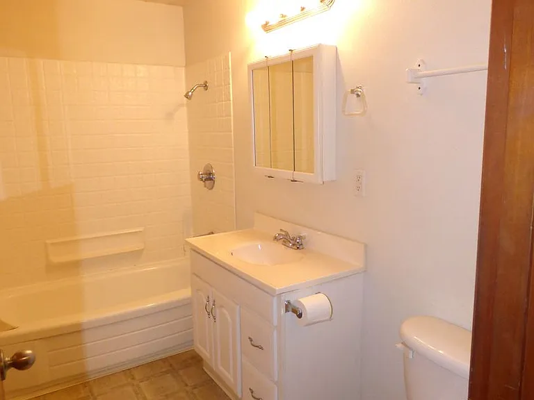 1375-1377 Franklin St NW — Photo 23