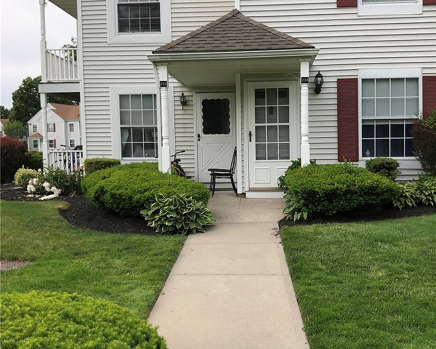 1st image of 234 Fairview Cir