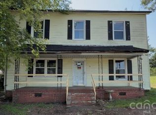 614 Saluda Rd, Chester, SC 29706