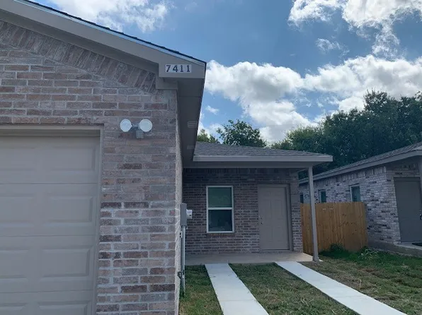 7411 Novella Dr, Fort Worth, TX 76134