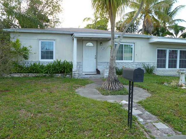 1st image of 13910 NW 5th Ave