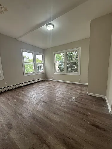 22 Goodwin Ave Photo 1