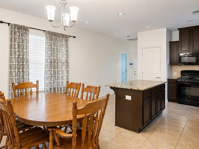 1446 Granby Dr — Photo 10