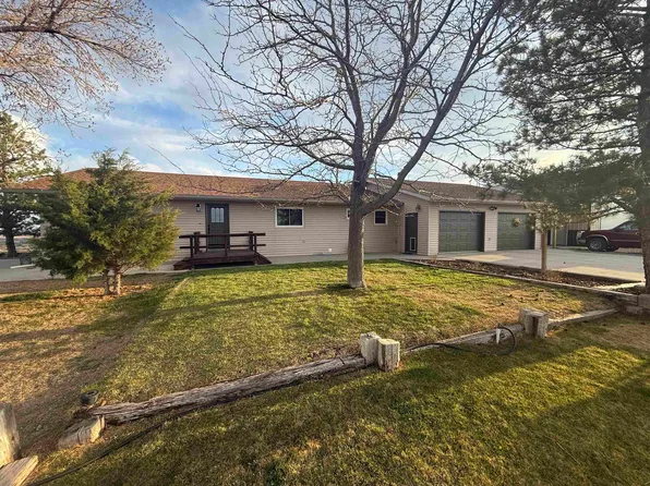 79 Skyline Dr, Riverton, WY 82501