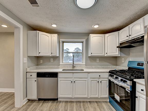 4th image of 574 Glendale Rd #0