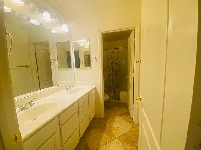 4240 S Kerby Way — Photo 10