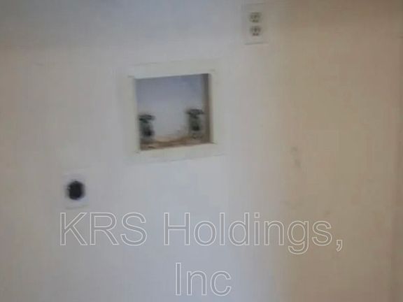 5th image of 4801 Oldwick Ct