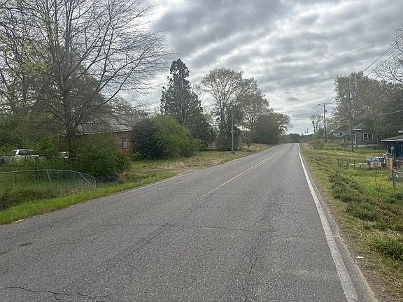 4th image of 4020 Sipsey Rd