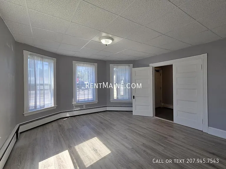 131 College Ave #1 — Photo 7