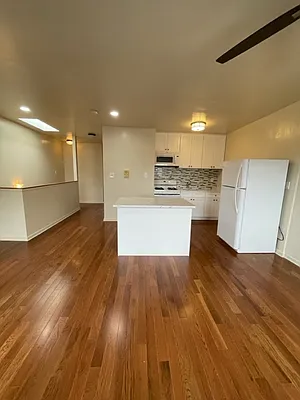 Rented by Bedford Brownstone Realty | media 8