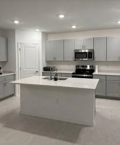 4 bed, 1848 sqft, $2,300 — Photo 4