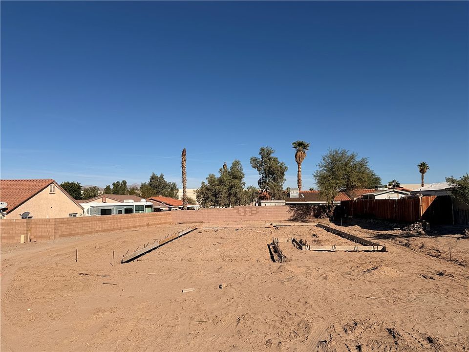 2nd image of 1627 Richardo Avenue