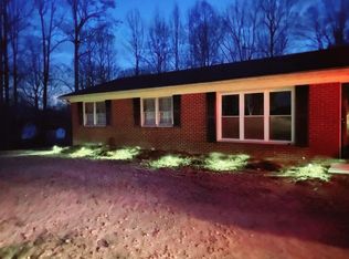 509 S Mayo Dr, Stuart, VA 24171