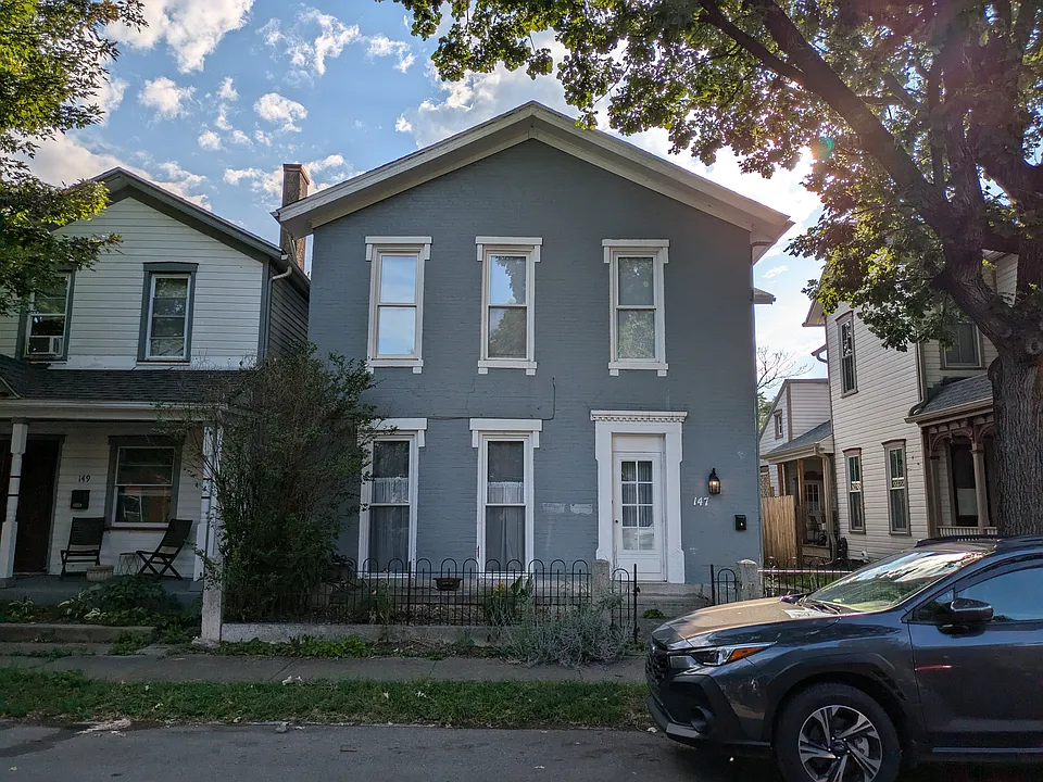 147 High St #L
