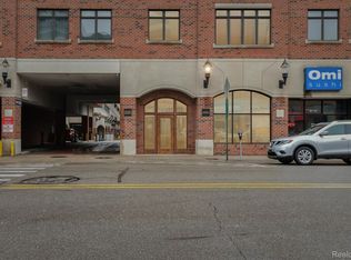 220 Mac Ave APT 209, East Lansing, MI 48823