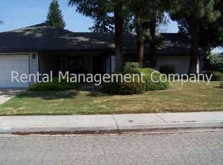 1935 Alamos Ave, Clovis, CA 93611