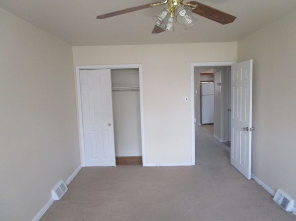 906 E Durard St FLOOR 2