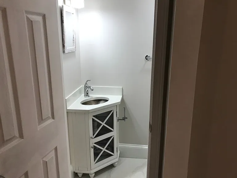 248 Pearl St — Photo 15