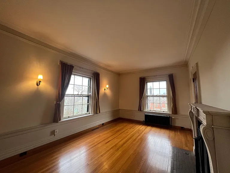 The EB Green Residence — Photo 22