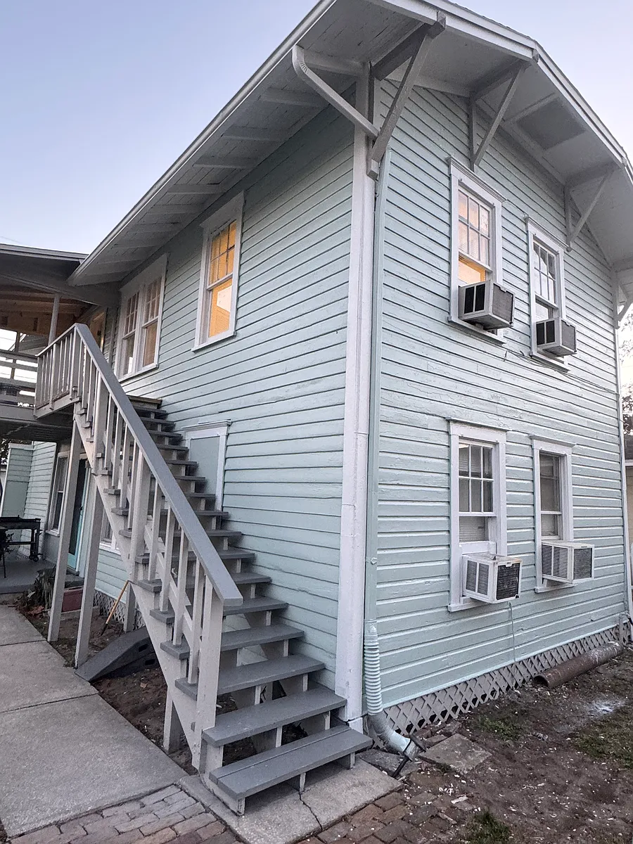 Building Photo - 241 W Princeton St