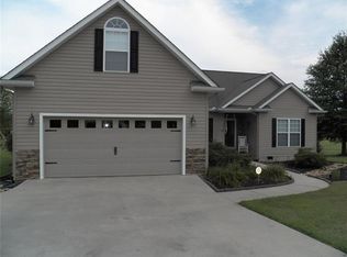 1279 Return Church Rd, Seneca, SC 29678