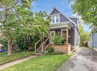 16 Wexford Ave N, Hamilton, ON L8H 4M1