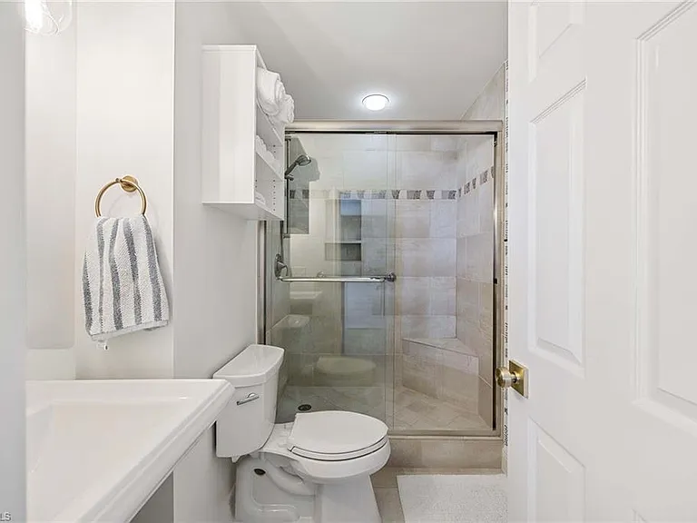 100 N Collier Blvd #Penthouse 5 — Photo 23