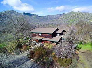 43355 Sierra Dr #B, Three Rivers, CA 93271