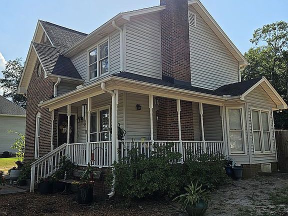 2nd image of 125 Wyatt Oaks Ct