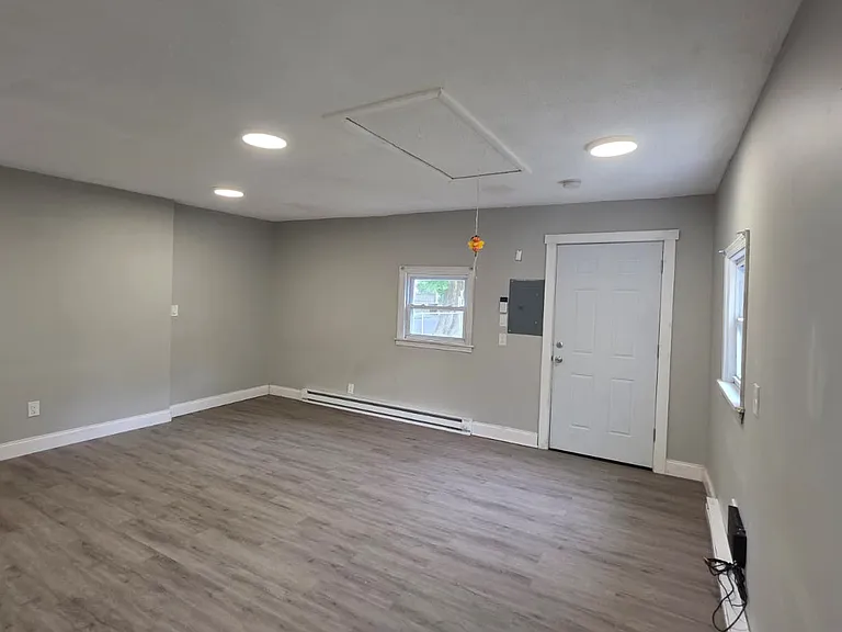 114 Hurlburt St #3 — Photo 1