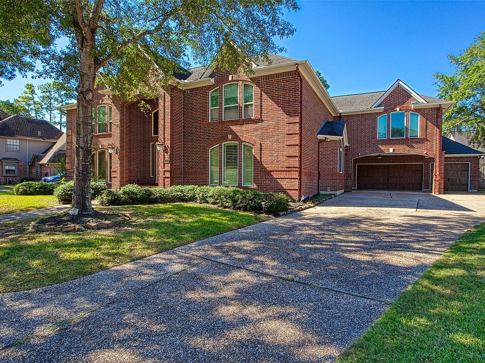 1st image of 14907 Pine Point Ct