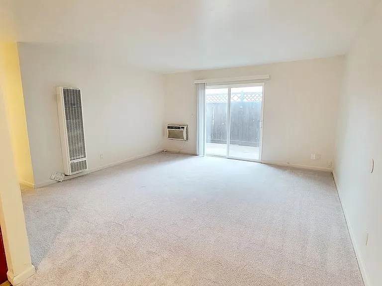 2067 Riley Ct. — Photo 5