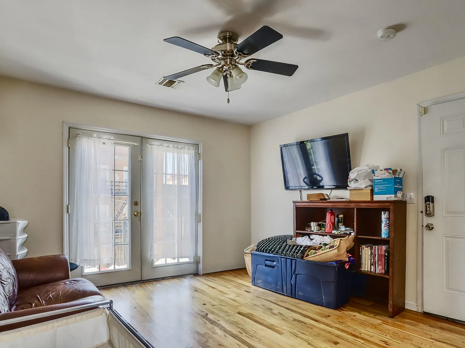 4 bed, 2.0 bath, $3,250 — Photo 4