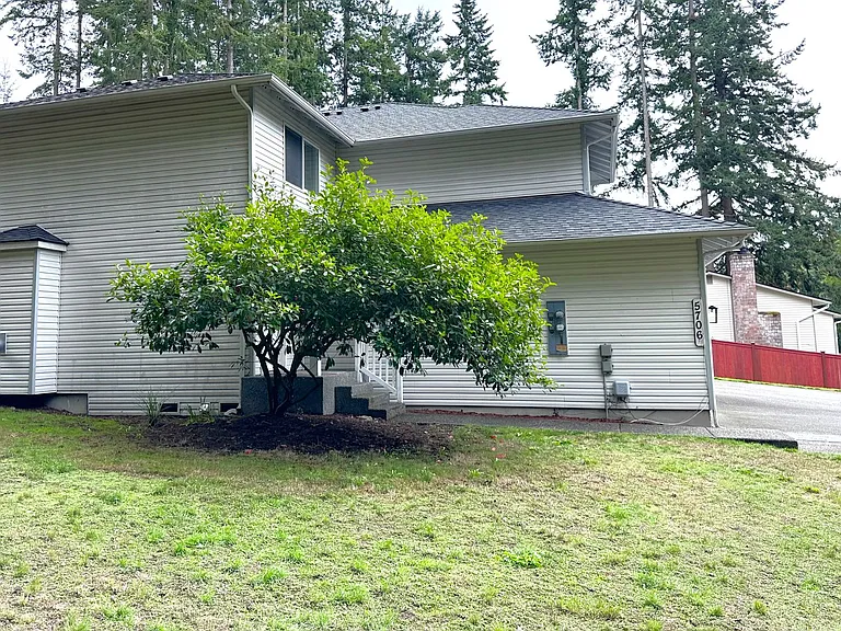 5706 141st St SW — Photo 22