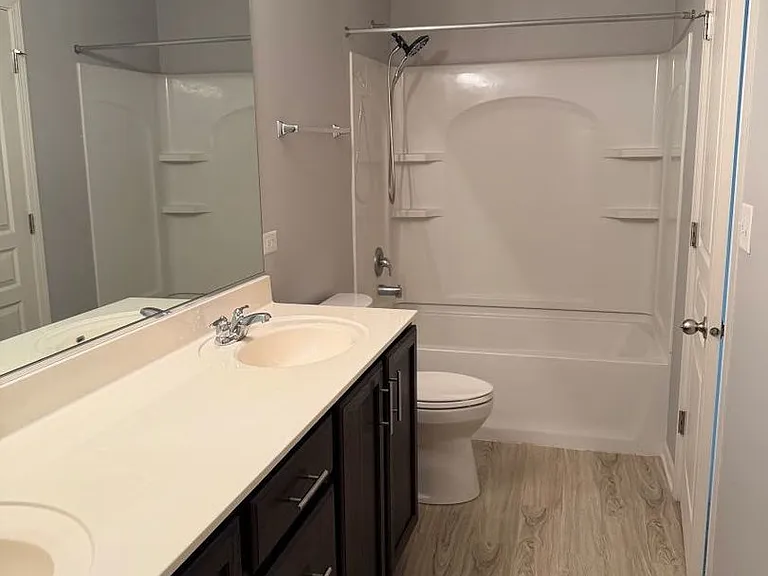 1678 Windward Dr — Photo 11