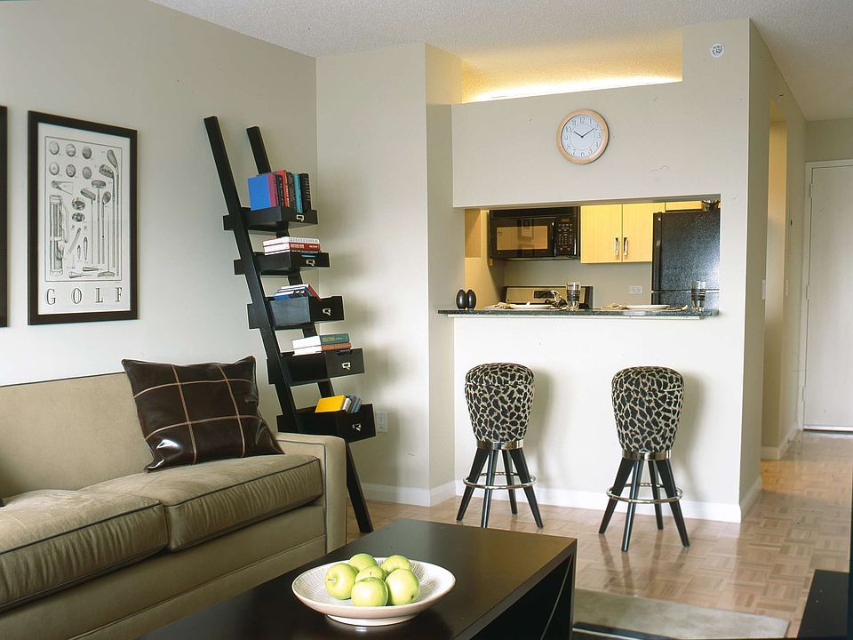 1st image of 561 10th Ave APT 38E