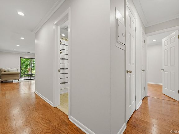 2nd image of 72 Omni Parc Drive