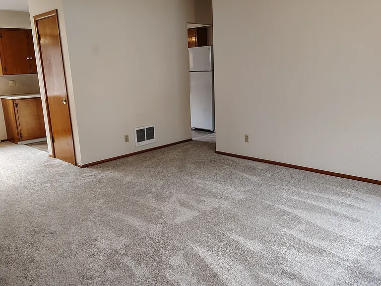 Living room to hallway