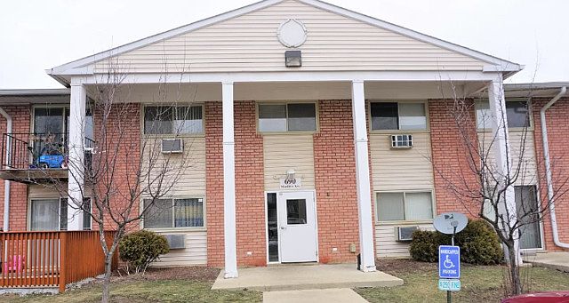 1st image of 690 Marilyn Ave APT 110