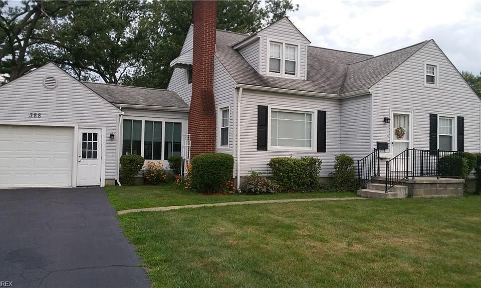 1st image of 388 Trumbull Ave SE