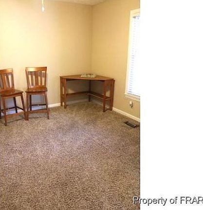 4th image of 3924 Foster Dr
