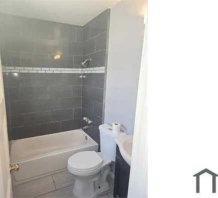 1770 Walnut Ave #4 — Photo 1