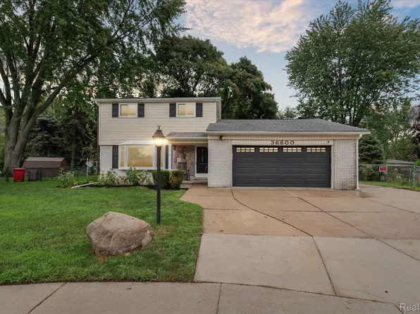 36600 Tessens Dr, Clinton Township, MI 48035